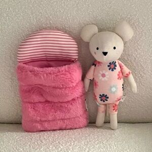 Pillowfort Plush Mouse with Pink Sleeping Bag Playset